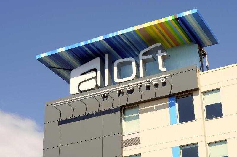 מלון דורבאל Aloft Montreal Airport מראה חיצוני תמונה